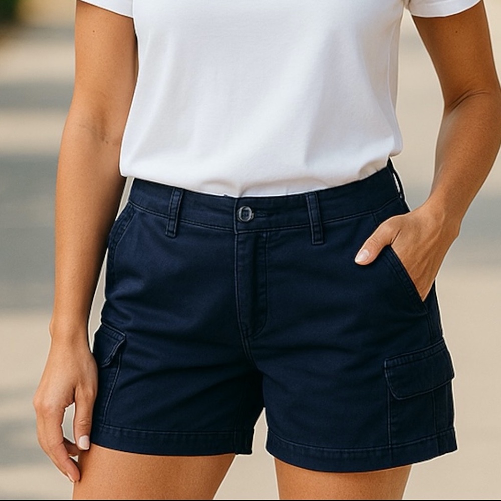 ST JOHNS BAY Women Shorts Mid Rise Twill Cargo Navy Blue Summer Casual Preppy  6